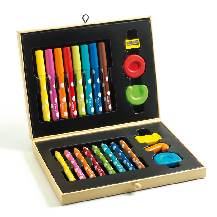 Box of colours for toddlers