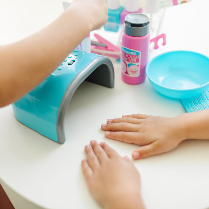 LOVE YOUR LOOK - Nail Care Play Set