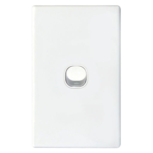 TRADESAVE Slim 16A 2-Way Vertical 1 Gang Switch. Moulded in Flame Resistant Poly