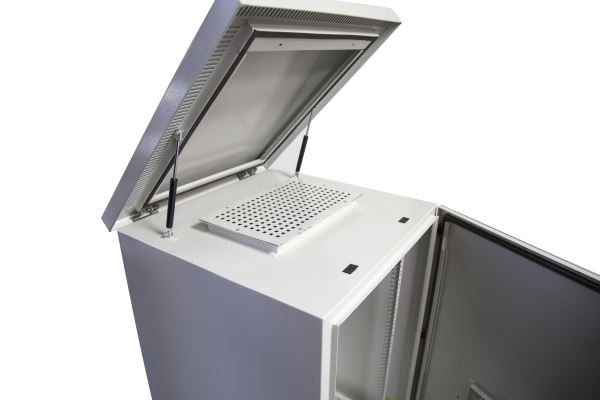 DYNAMIX 24RU Vented Outdoor Wall Mount Cabinet. Ext Dim 611x625x1190 . IP45 rate