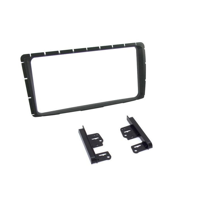 CONNECTS2 FITTING KIT (Compatible with Toyota) HILUX 2012 - 2015 DOUBLE DIN 200M